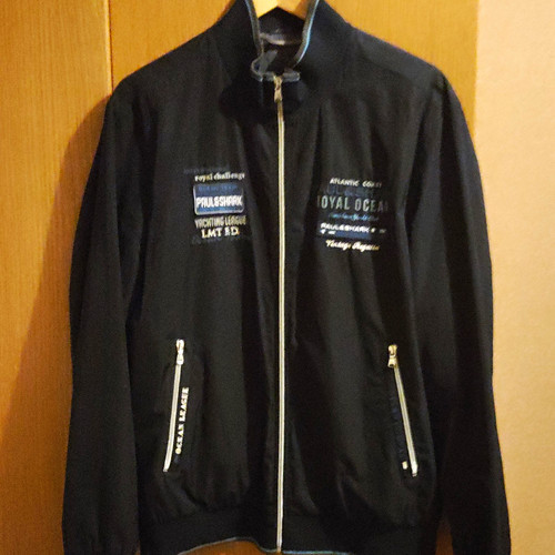 Paul shark yacht club - shark,